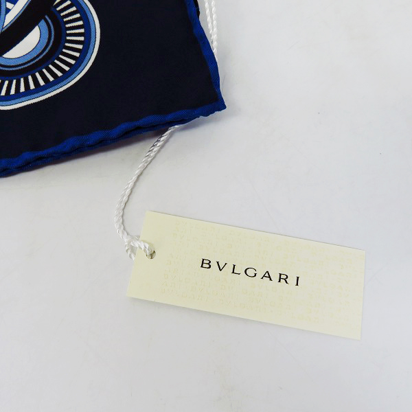 実際に弊社で買取させて頂いた【未使用】BVLGARI/ブルガリ シルク混 総柄 ハンカチ/スカーフ の画像 3枚目