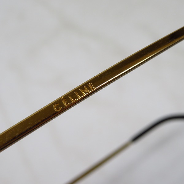 実際に弊社で買取させて頂いたCELINE/セリーヌ 眼鏡/メガネフレーム ブラック×ゴールド CL-50001U/Col.001の画像 5枚目