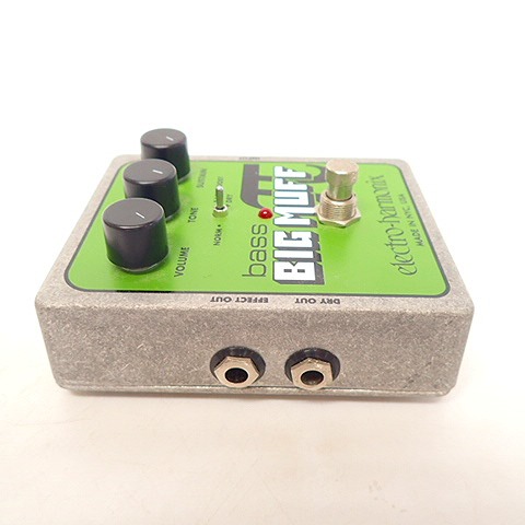 実際に弊社で買取させて頂いたELECTRO-HARMONIX/エレクトロハーモニックス Bass Big Muff ファズ ベース用 エフェクターの画像 3枚目