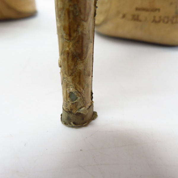 実際に弊社で買取させて頂いたJIMMY CHOO/ジミーチュウ レザー型押し ピンヒールシューズ 36の画像 6枚目