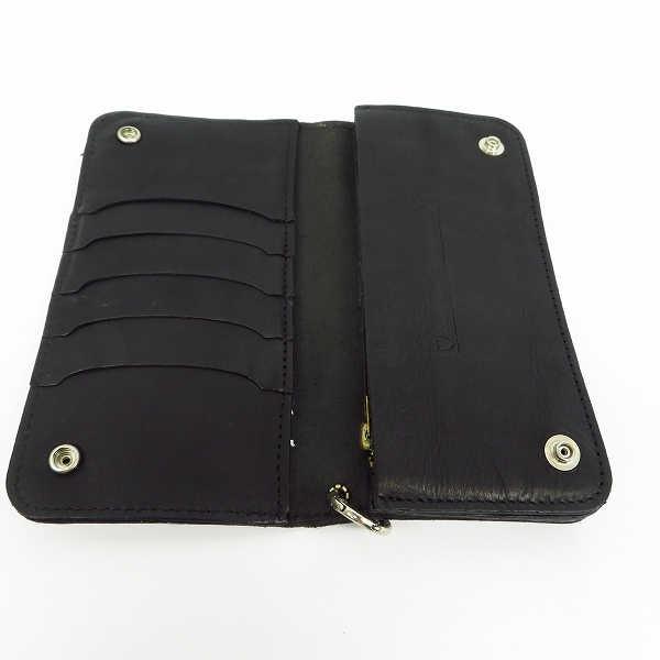 実際に弊社で買取させて頂いたHTC/エイチティーシー フラワースタッズ レザーロングウォレット/長財布の画像 2枚目