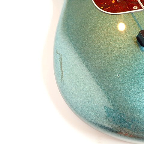 実際に弊社で買取させて頂いた★Bacchus/バッカス Hand Crafted Equipment WOODLINE MODEL ジャズベース タイプ エレキベースの画像 5枚目