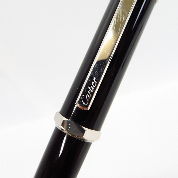 実際に弊社で買取させて頂いたCartier/カルティエ サントス デュモン コンポジット ツイスト式ボールペン シルバー OP000051の画像 2枚目