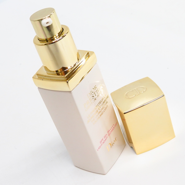 実際に弊社で買取させて頂いたChristian Dior/ディオール プレステージ ホワイト ル プロテクター ルミエール UV/30mlの画像 2枚目