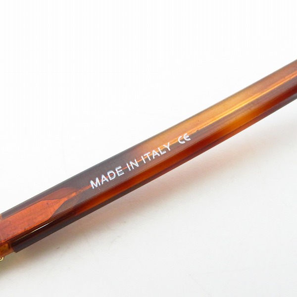 実際に弊社で買取させて頂いたLOEWE/ロエベ サングラス SLW021 col.200の画像 4枚目