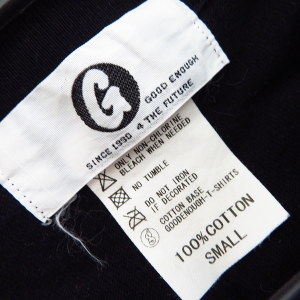 実際に弊社で買取させて頂いたGOOD ENOUGH/グッドイナフ ビッグGロゴTシャツ ブラック/Sの画像 2枚目