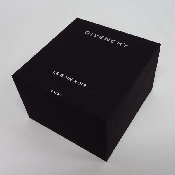 実際に弊社で買取させて頂いた【未使用】GIVENCHY/ジバンシィ LE SOIN NOIR ソワン ノワール クレーム (クリーム) 50mlの画像 5枚目