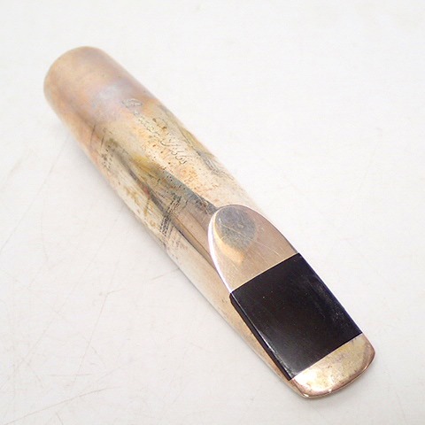 実際に弊社で買取させて頂いた【詳細不明】BRENDAN TIBBS SV925製 シルバー925 テナーサックス用 マウスピース メタルマウスピースの画像 2枚目