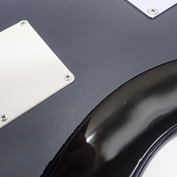 実際に弊社で買取させて頂いた★Bacchus/バッカス Universe Series ストラトタイプ エレキギターの画像 8枚目