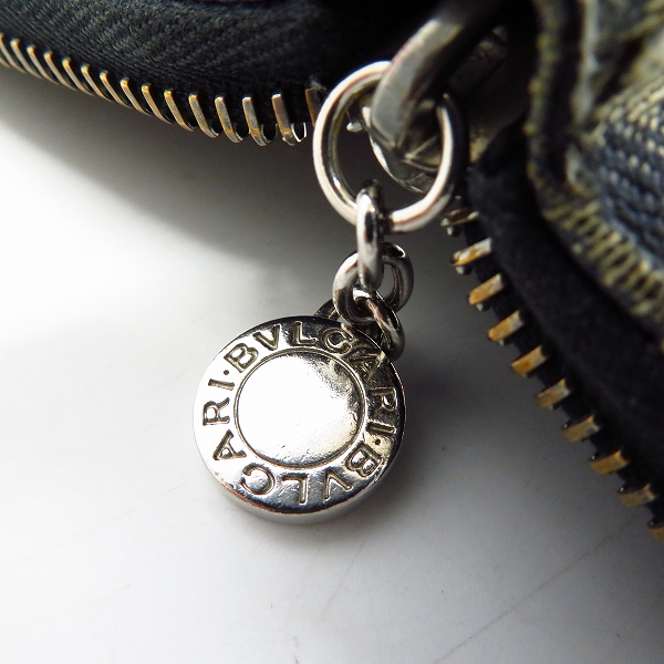 実際に弊社で買取させて頂いたBVLGARI/ブルガリ 二つ折り 財布/ウォレット ラウンドファスナー ロゴマニア キャンパスの画像 9枚目