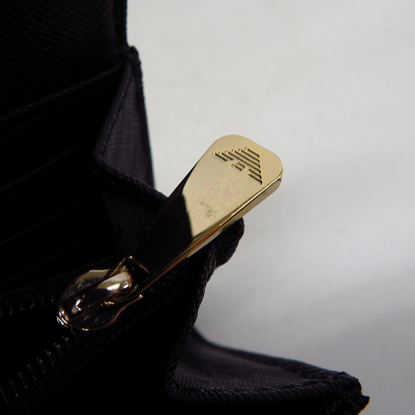 実際に弊社で買取させて頂いたARMANI JEANS/アルマーニジーンズ 二つ折り長財布 928541 CD857 00020の画像 6枚目