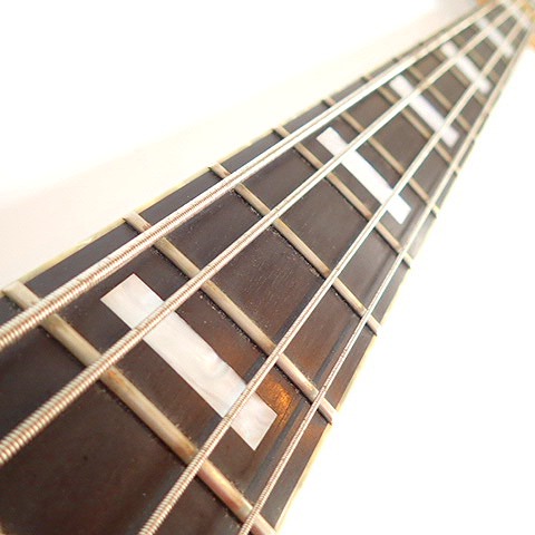 実際に弊社で買取させて頂いた★【一部難あり】Bacchus/バッカス HAND MADE/ハンドメイド ジャズベタイプ エレキベースの画像 3枚目