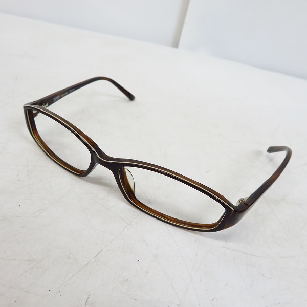 実際に弊社で買取させて頂いたHUGO BOSS/ヒューゴ・ボス メガネフレーム アイウェア フルリム HB11706