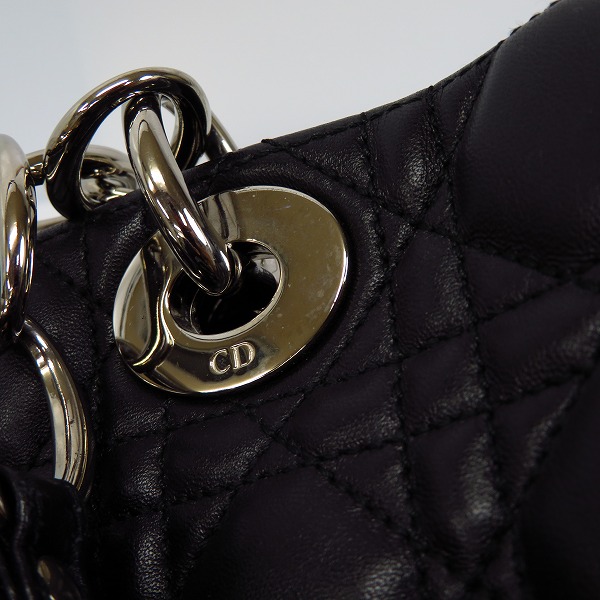 実際に弊社で買取させて頂いたChristian Dior/クリスチャンディオール カナージュ レザー ハンドバックの画像 7枚目