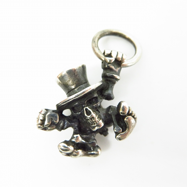 実際に弊社で買取させて頂いたCRAZY PIG/クレイジーピッグ チーキーゴメス スカル ペンダントトップ