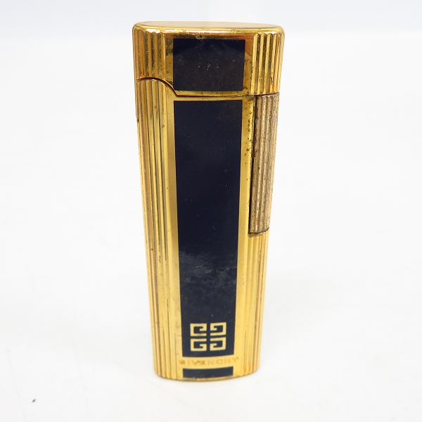 実際に弊社で買取させて頂いたGIVENCHY/ジバンシー ガスライター ネイビー×ゴールド