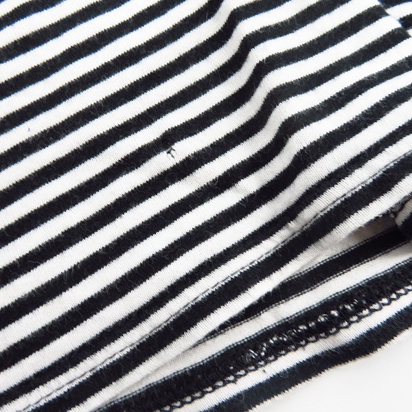 実際に弊社で買取させて頂いたVANQUISH/UNIQLO×KAWS×SESAME STREET キャラクタープリントTシャツ 2点セットの画像 8枚目