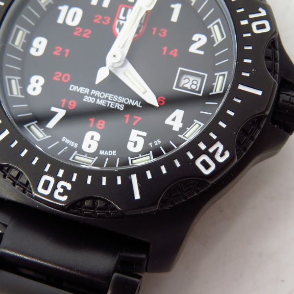 実際に弊社で買取させて頂いたLUMINOX/ルミノックス 8400シリーズ ステンレスブレス 腕時計の画像 6枚目