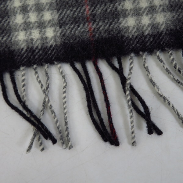 実際に弊社で買取させて頂いたLounge Lizard/ラウンジリザード ウール100％ チェック柄マフラー の画像 2枚目