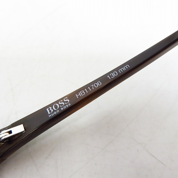 実際に弊社で買取させて頂いたHUGO BOSS/ヒューゴ・ボス メガネフレーム アイウェア フルリム HB11706の画像 4枚目