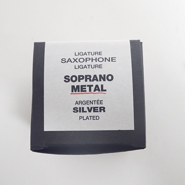 実際に弊社で買取させて頂いたSELMER/セルマー ソプラノサックス メタルマウスピース用 リガチャー シルバーの画像 5枚目