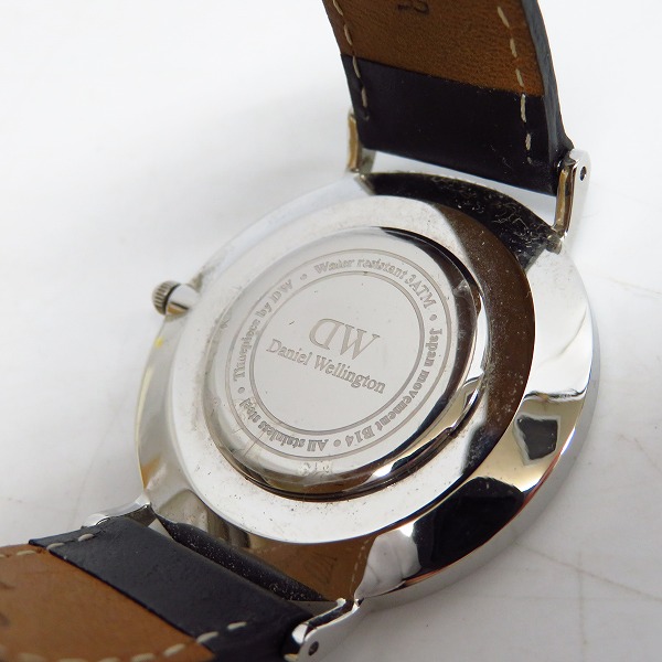 実際に弊社で買取させて頂いたDaniel Wellington/ダニエルウェリントン レザーベルト 腕時計の画像 3枚目