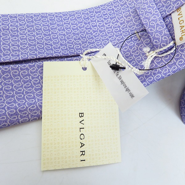 実際に弊社で買取させて頂いた【未使用】BVLGARI/ブルガリ SILK/シルク 100％ ネクタイ パープル系の画像 4枚目