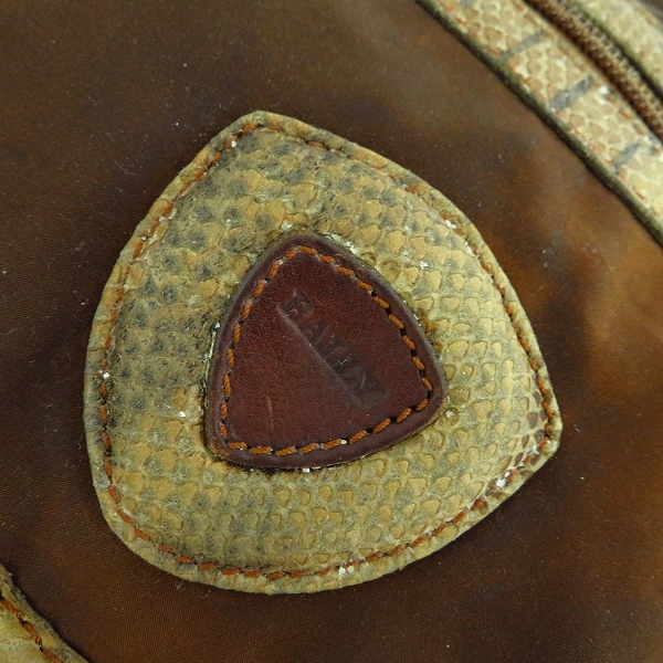 実際に弊社で買取させて頂いたBALLY/バリー パイソン柄 ショルダーバッグの画像 3枚目