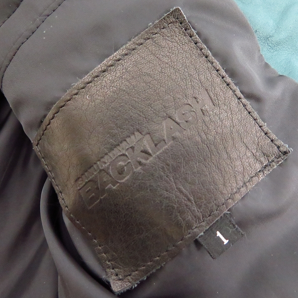 実際に弊社で買取させて頂いたBACKLASH/バックラッシュ ブリタニア カンガルーレザー ダウンベスト A1363-01/Sの画像 3枚目