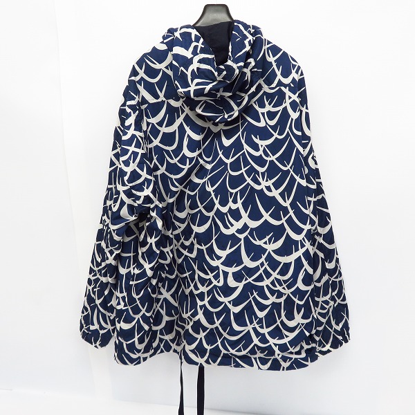 実際に弊社で買取させて頂いたMARNI/マルニ 2017 総柄 ナイロンフーデットコート/48 の画像 1枚目