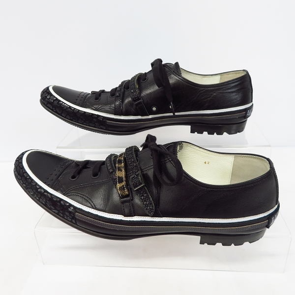実際に弊社で買取させて頂いたHIROMU TAKAHARA/ヒロムタカハラ スタッズ/ベルトストラップ レザーローカットスニーカー 97110022/42の画像 3枚目