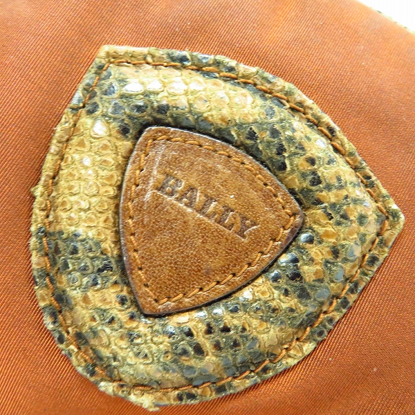 実際に弊社で買取させて頂いたBALLY/バリー パイソン柄 ポーチの画像 3枚目