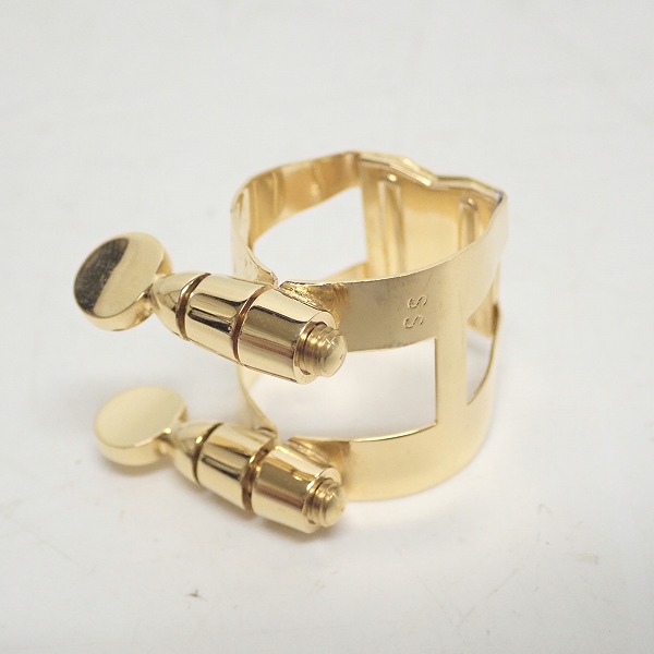 実際に弊社で買取させて頂いた【美品】Wood stone/ウッドストーン ソプラノサックス SELMER/セルマー ラバーマウスピース用 リガチャー ゴールドの画像 3枚目