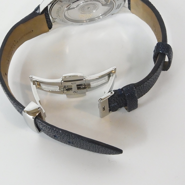 実際に弊社で買取させて頂いた【ギャラ付】TAG HEUER/タグホイヤー CARRERA/カレラ CALIBRE6/キャリバー6 自動巻 WAS2111.BA0732 替えベルト付の画像 3枚目