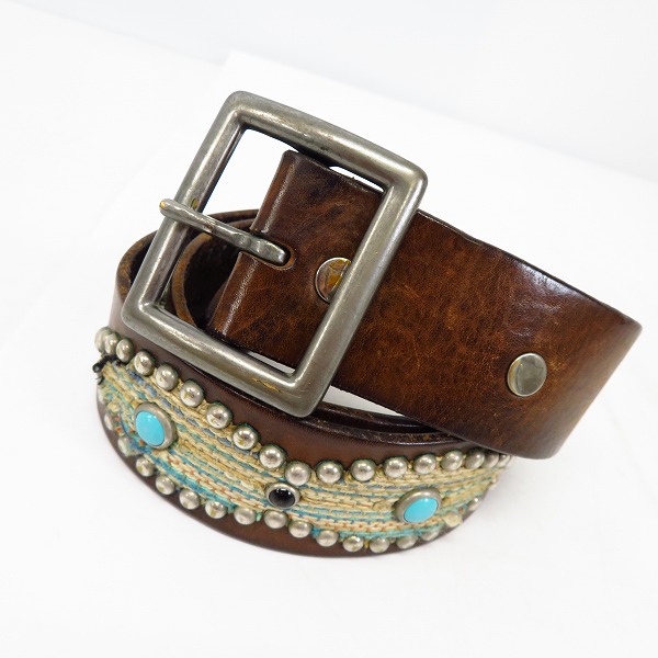 実際に弊社で買取させて頂いたHTC/エイチティーシー ピーナッツ/フラワー スタッズベルト