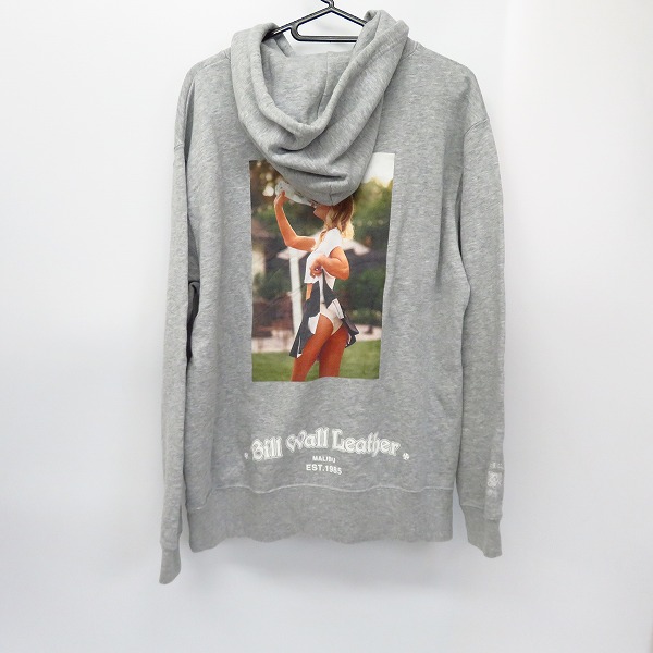 実際に弊社で買取させて頂いたPLAYBOY×Bill Wall Leather/プレイボーイ×ビルウォールレザー プレイメイト フォトパーカー/Lの画像 1枚目