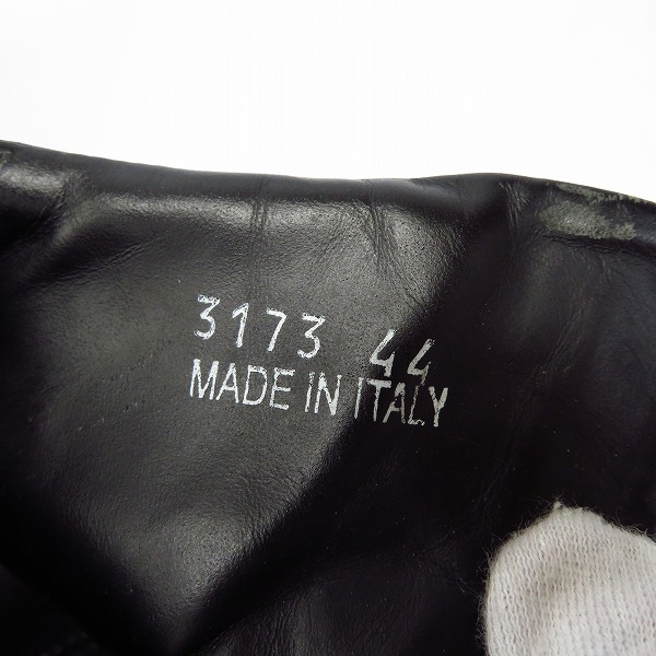 実際に弊社で買取させて頂いたGIVENCHY/ジバンシィー スター スタッズ ストラップ レザー ハイカットスニーカー 3173/44の画像 5枚目