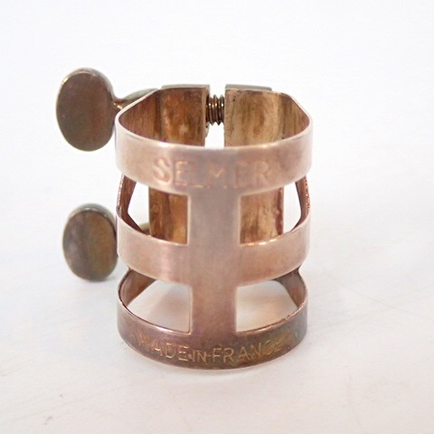 実際に弊社で買取させて頂いた【詳細不明】SELMER/セルマー サックス用 メタルマウスピース用 リガチャー 2個セットの画像 1枚目