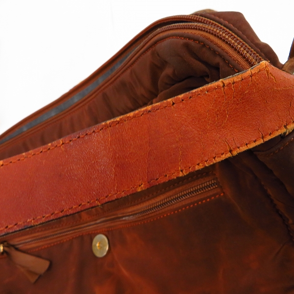 実際に弊社で買取させて頂いたBALLY/バリー パイソン柄 ショルダーバッグの画像 7枚目