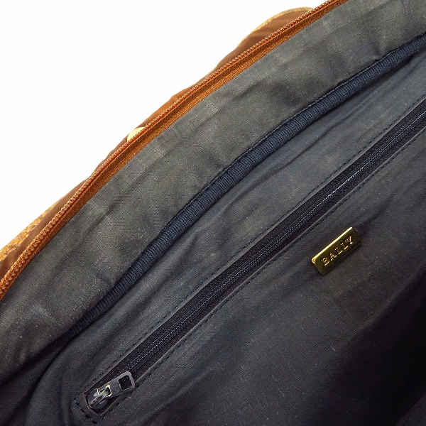 実際に弊社で買取させて頂いたBALLY/バリー パイソン柄 ショルダーバッグの画像 6枚目