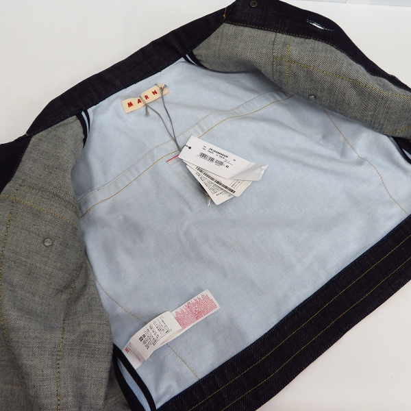実際に弊社で買取させて頂いた【未使用】MARNI/マルニ Cropped denim jacket Mineral デニムジャケット 切り替え/40の画像 5枚目