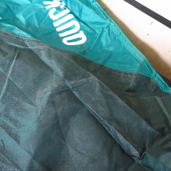 実際に弊社で買取させて頂いたQuechua/ケシュア QUICKHIKER2 2人用 キャンプ/登山/トレッキング テントの画像 7枚目