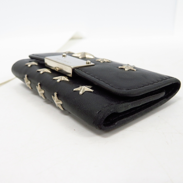 実際に弊社で買取させて頂いたJIMMY CHOO/ジミーチュウ スタースタッズ レザーキーケースの画像 2枚目