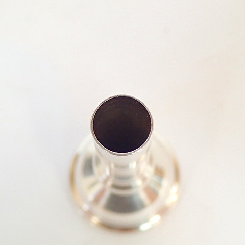 実際に弊社で買取させて頂いたBrass Evolution/ブラスエヴォリューション No.3 チューバ用 マウスピース ケース付きの画像 4枚目