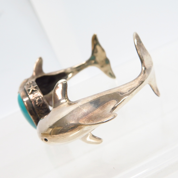実際に弊社で買取させて頂いたCRAZY PIG DESIGNS/クレイジーピッグ TWO DOLPHINS BRACELET/2 ドルフィン ストーン バングルの画像 2枚目