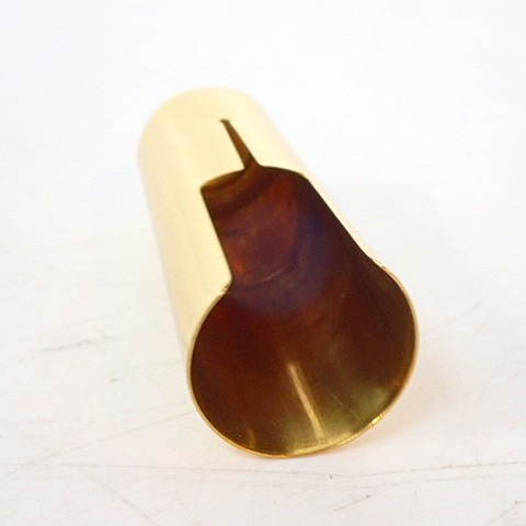 実際に弊社で買取させて頂いた【美品】SELMER/セルマー COUVRE-BEC SAXOPHONE CAP SOPRANINO VERNI GOLD LACQUERED ソプラニーノ キャップの画像 3枚目