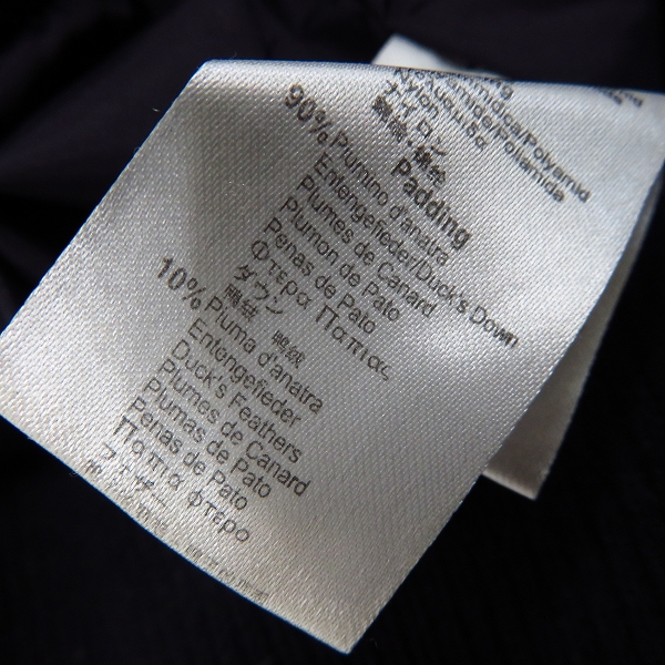 実際に弊社で買取させて頂いたEA7/EMPORIO ARMANI/エンポリオアルマーニ キルティング ダウンジャケット XLの画像 5枚目