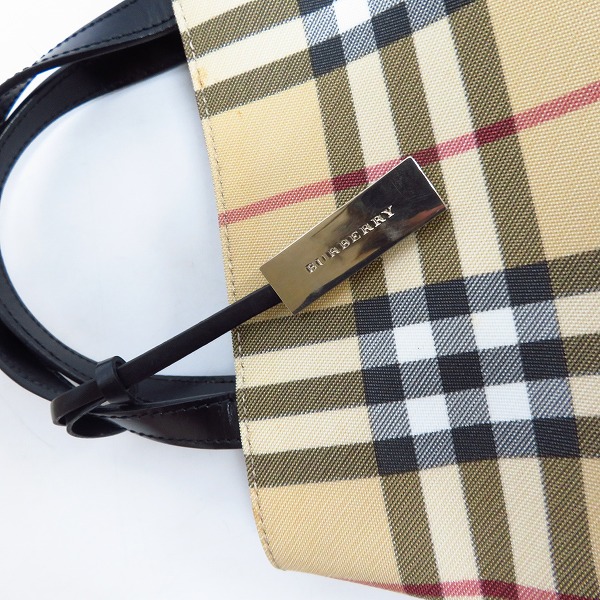 実際に弊社で買取させて頂いたBURBERRY LONDON/バーバリー ロンドン ノバ チェック柄 PVC ミニハンドバッグの画像 6枚目