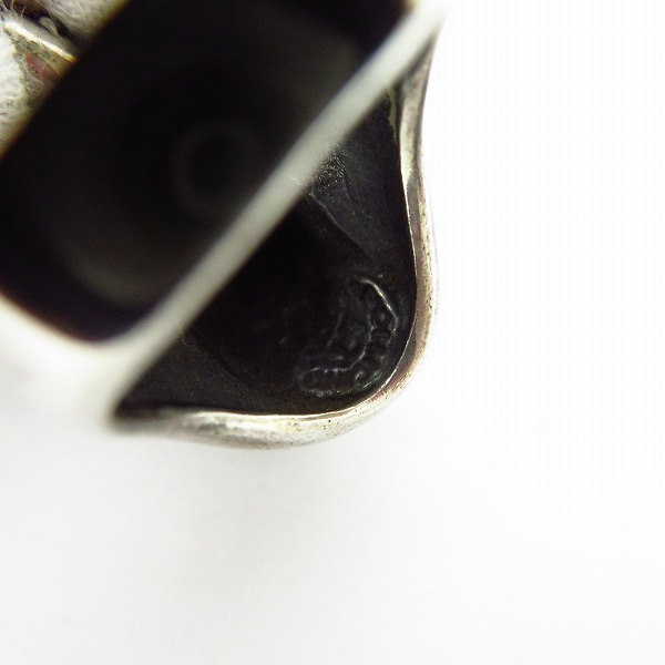 実際に弊社で買取させて頂いた【ギャラ付】LEATHERS&TREASURES/レザーズアンドトレジャーズ WOLF RING/ウルフリング Ruby eye/17号の画像 5枚目