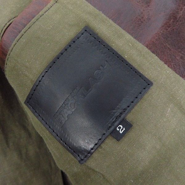 実際に弊社で買取させて頂いたBACKLASH/バックラッシュ イタリアンショルダー 立ち襟ライダース/1704-04/2の画像 2枚目